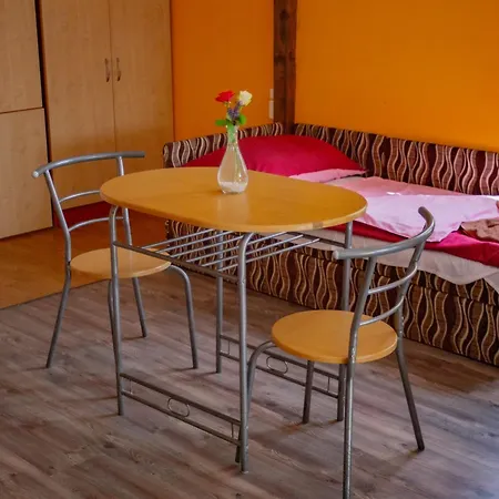 Vakacio Ueduelo 레브풀롭