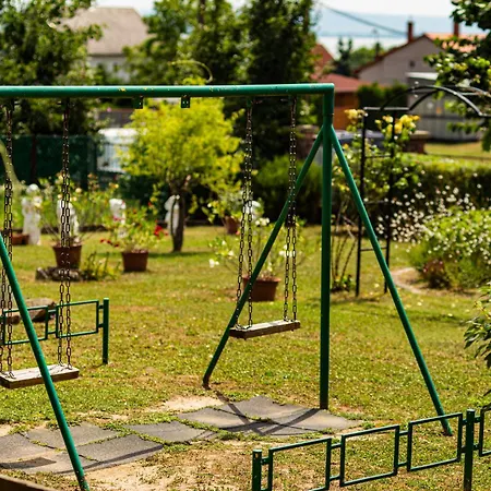 Aparthotel Vakáció üdülő 3*