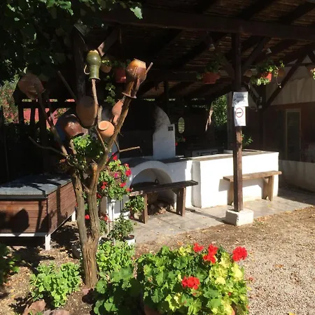 Aparthotel Vakáció üdülő 3*