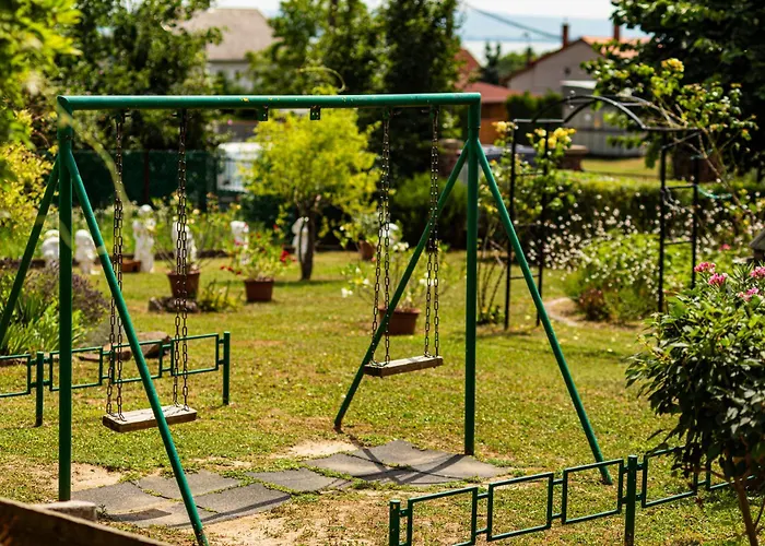 Apart-hotel Vakáció üdülő 3*