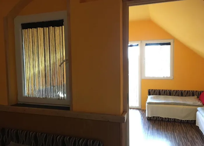 Vakacio Ueduelo 3*
